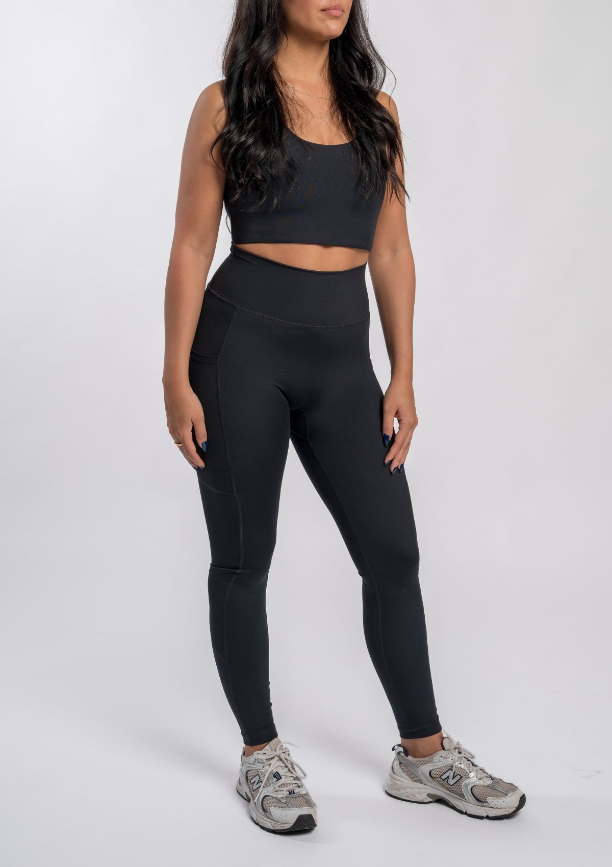 High-Waist Legging with Pockets : Black